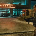 Les premières critiques saluent Resident Evil de Zach Cregger comme un hommage intelligent qui ne s&rsquo;enlise pas dans les détails : « C&rsquo;est ainsi que les films et les jeux vidéo peuvent fusionner d&rsquo;une manière qui les rend plus forts ».