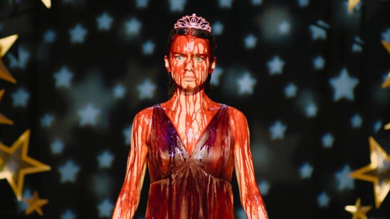Carrie d&rsquo;Amazon Prime a des défauts, mais apporte de merveilleux ajouts à l&rsquo;original de Stephen King